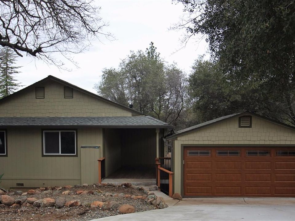 1st image of 17840 Silver Pine Dr