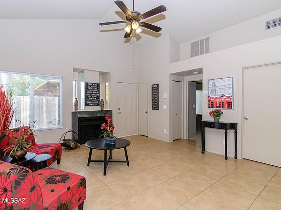 4th image of 6932 S Placita Colotlan