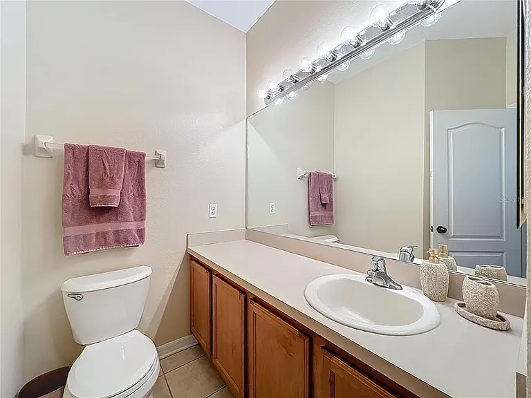 3309 Wilshire Way Rd #3 — Photo 27