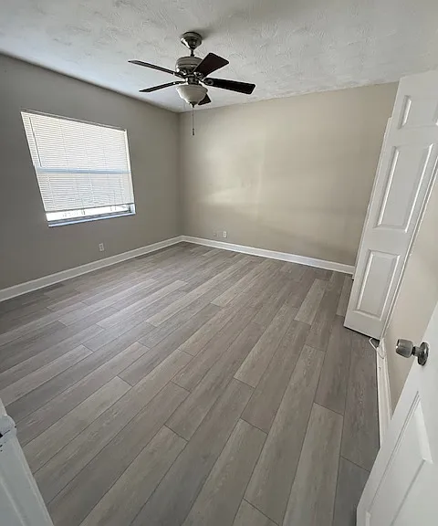 2916 W Douglas St — Photo 7