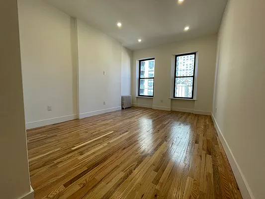 Rented by Building Equity Real Estate LLC | media 7