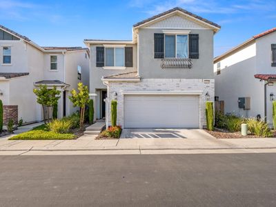 1370 E Via Dorata Way, Fresno, CA, 93730