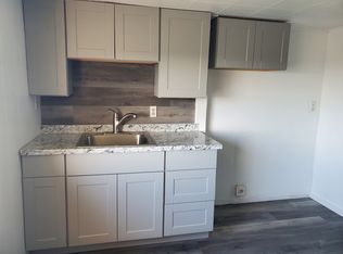 610 Rainier Ave E #5, Zillah, WA 98953