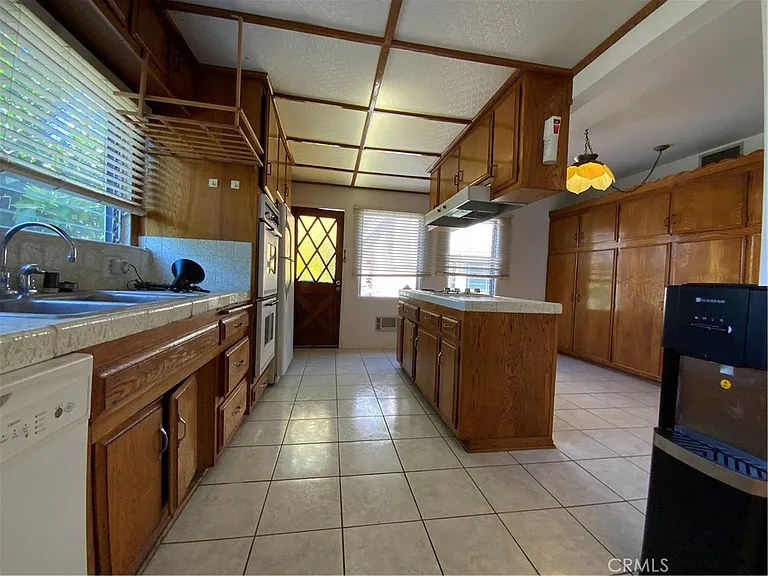 122 E Linda Vista Ave — Photo 11