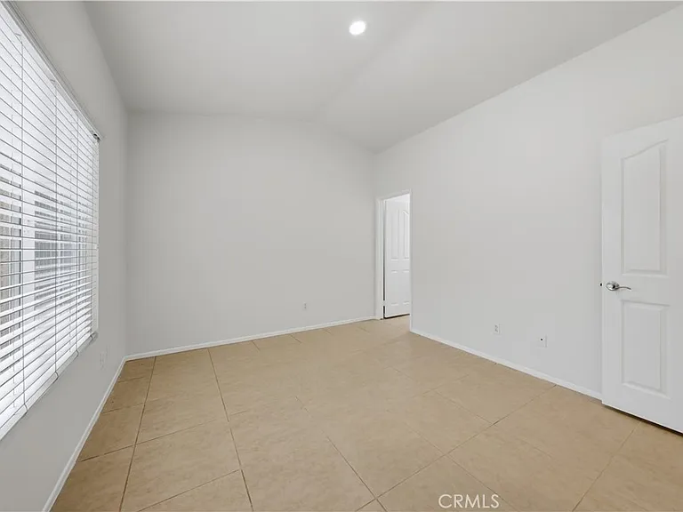 12944 Rhonda Fleming Ct — Photo 23