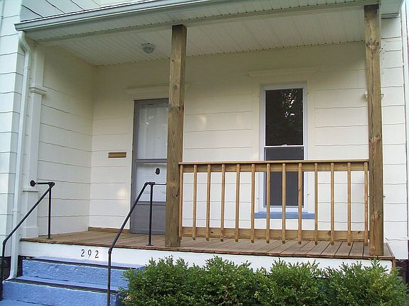 2nd image of 292 Laird Ave NE