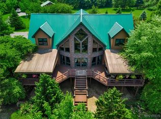 7740 Humphrey Rd, Gasport, NY 14067