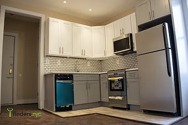 Rented by Clove Realty LLC