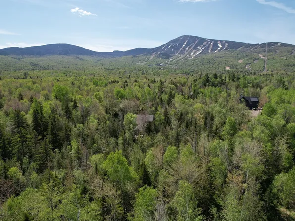 4999 Bridge Street, Carrabassett Valley, ME 04947