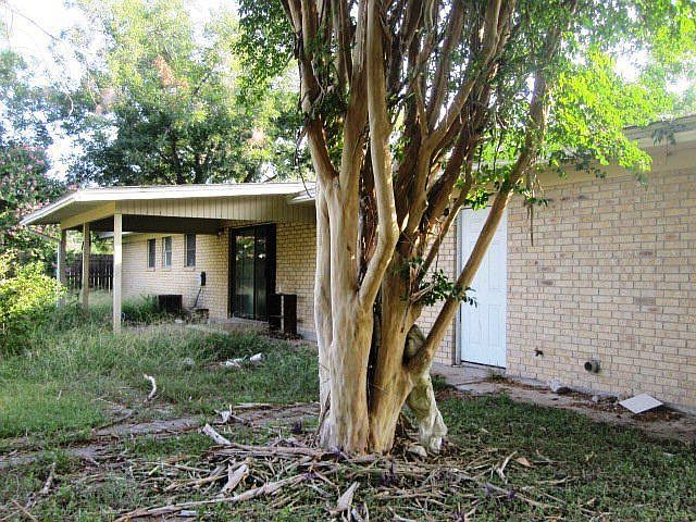 2nd image of 189 Rio Grande Dr