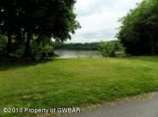 102 Susquehanna Ave, West Pittston, PA 18643