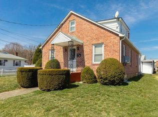 4 McCafferty Pl, Wappingers Falls, NY 12590