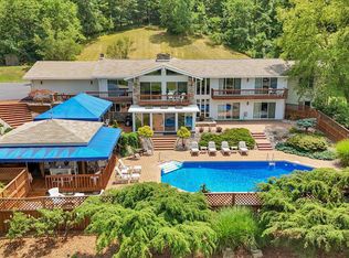 21 Bensinger Dr, Schuylkill Haven, PA 17972