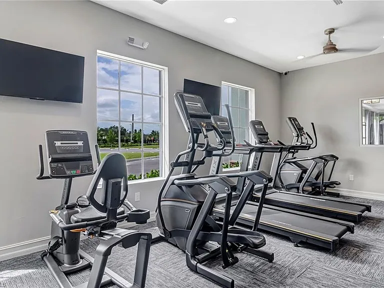 317 Spiaggio Ct — Photo 35