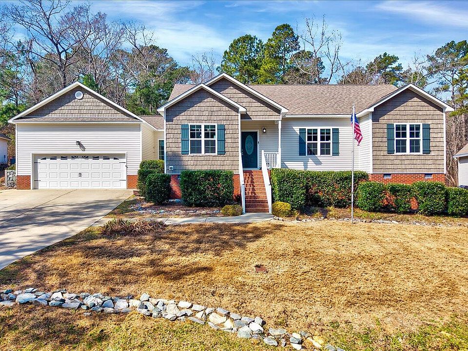 1st image of 404 Cross Link Dr