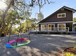 1083 Palomino Rd, Cloverdale, CA 95425