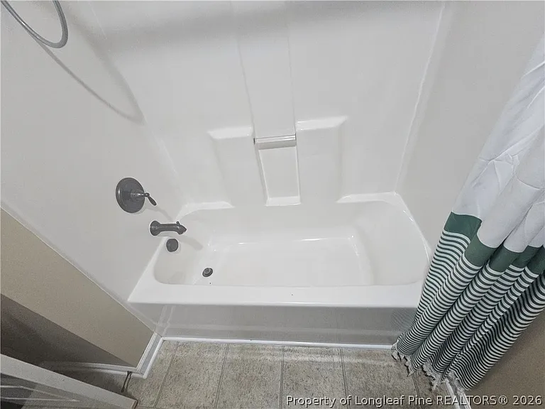 305 Bedfordshire Pl — Photo 29