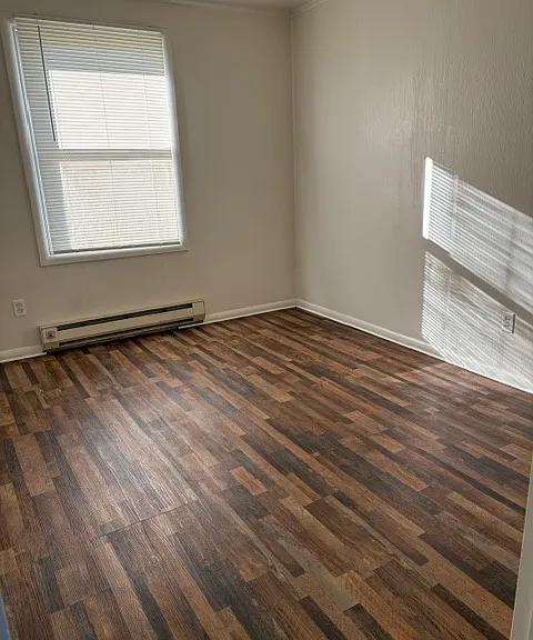 290 S 9th St — Photo 7