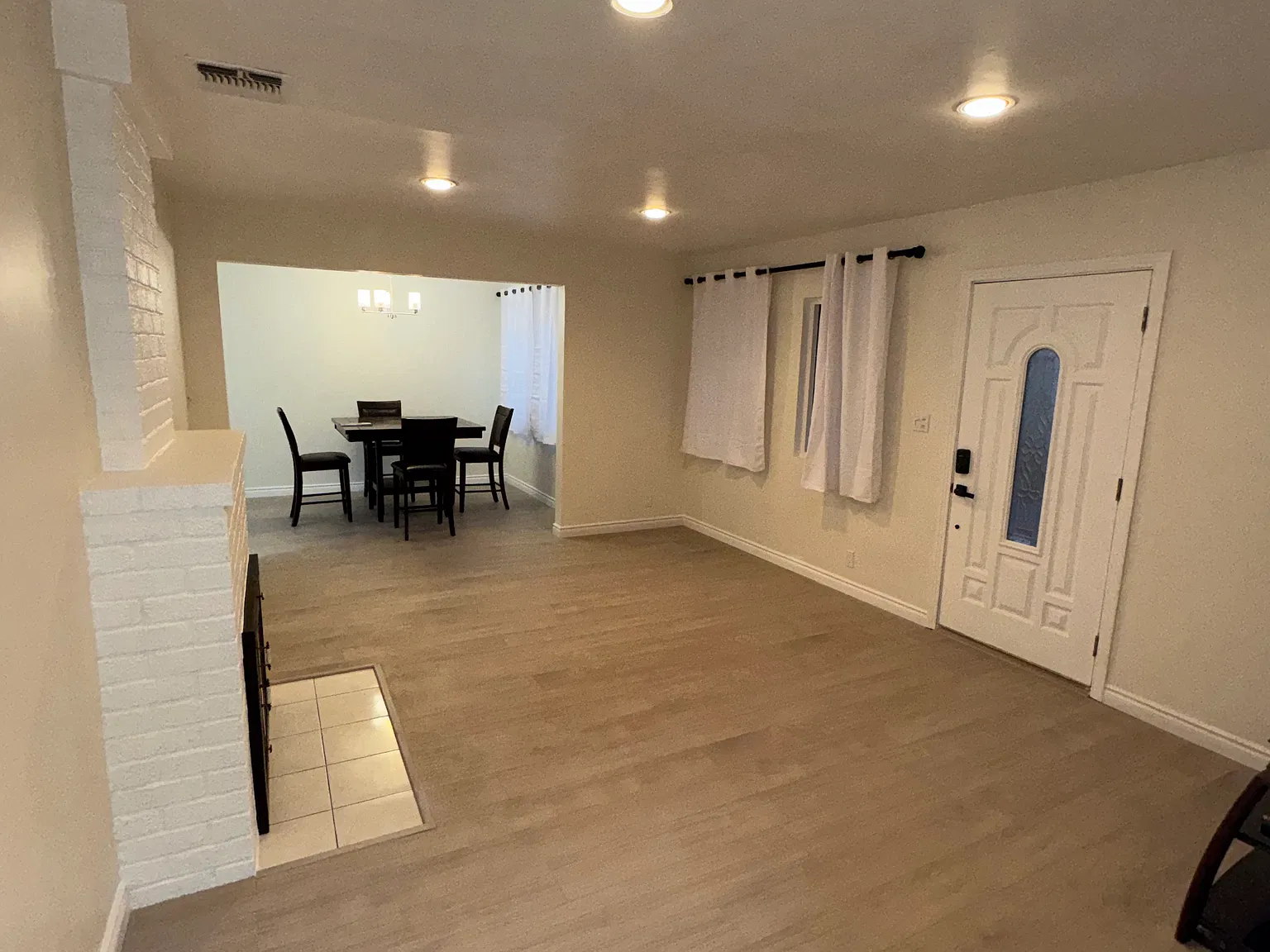 3 bed, 1288 sqft, $4,600 — Photo 3