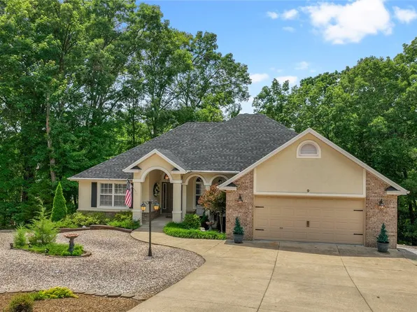 9 Barrhead Ln, Bella Vista, AR 72715