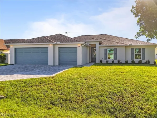 3341 SE 10th Place Cpe, Coral, FL 33904
