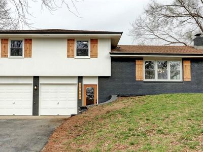 17002 NW 76th St, Kansas City, MO, 64152