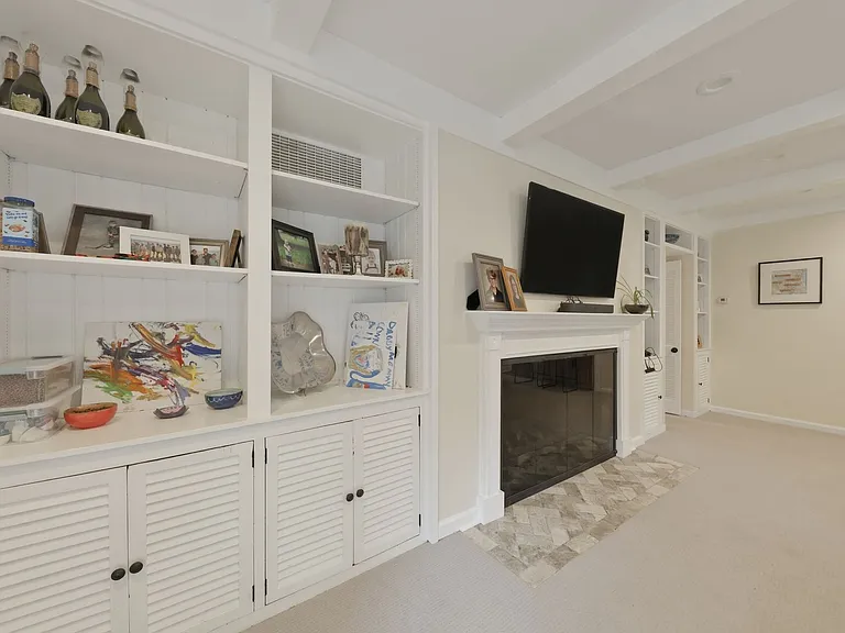 6728 Fieldhouse Way — Photo 24