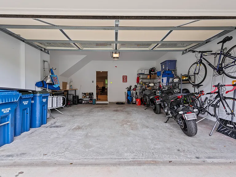 23215 Tradewind Dr — Photo 31