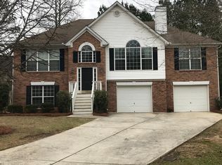 2738 Links Overlook Dr, Dacula, GA 30019