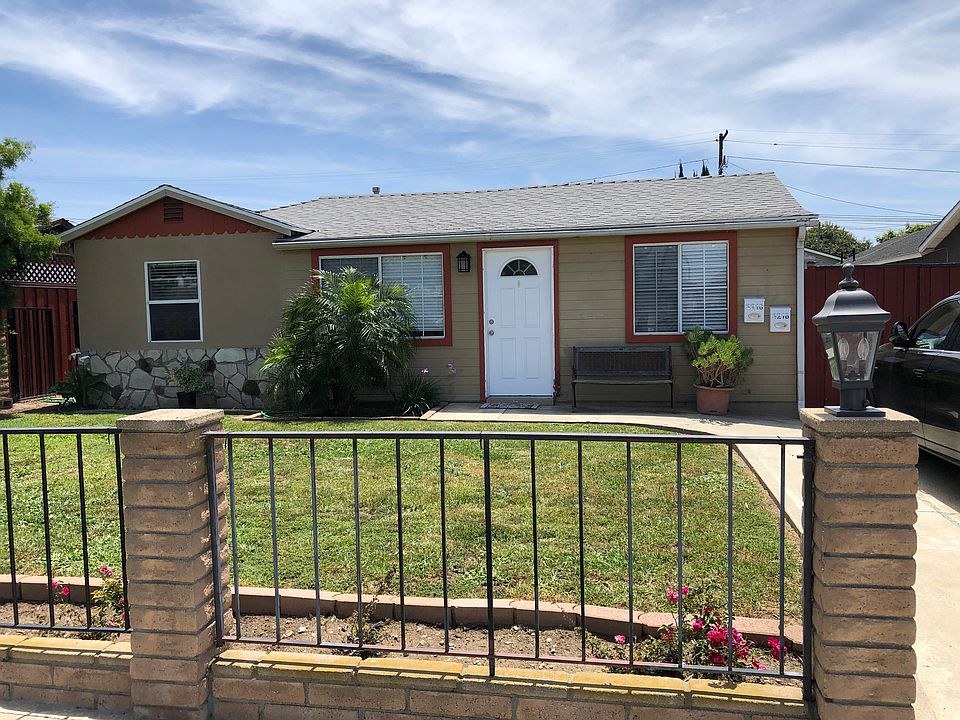 1st image of 3216 W 185th St
