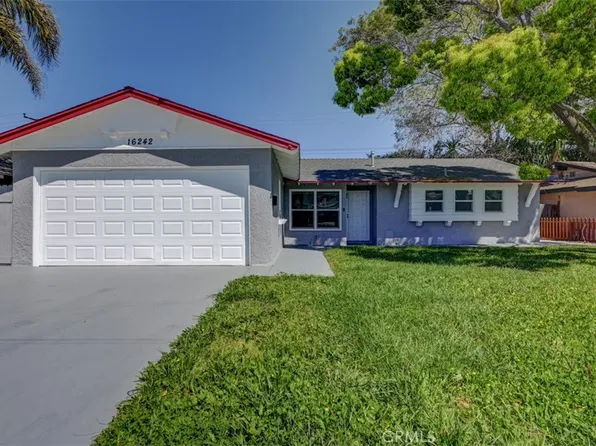 16242 Nassau Ln, Huntington Beach, CA 92649