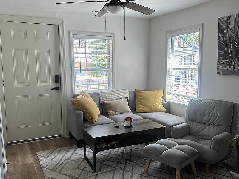 2034 Beech Ave — Photo 4