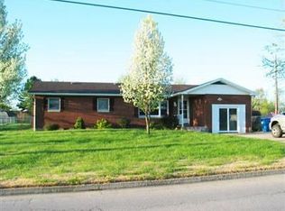 5217 Old Lohman Rd, Jefferson City, MO 65109