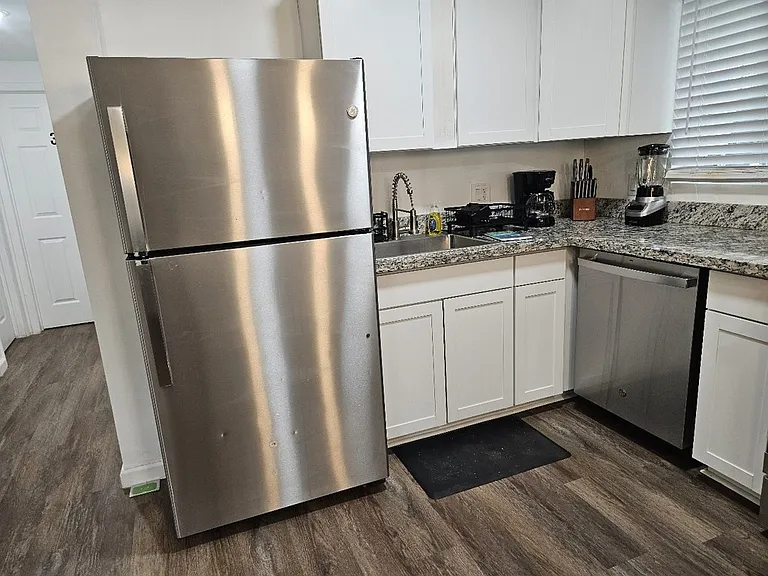 1834 S Amalia Ave #1 — Photo 9
