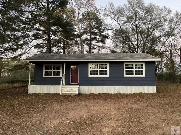 431 E Crockett St, De Kalb, TX 75559