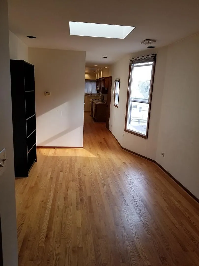 1 bed, 1.0 bath, $1,250 — Photo 3