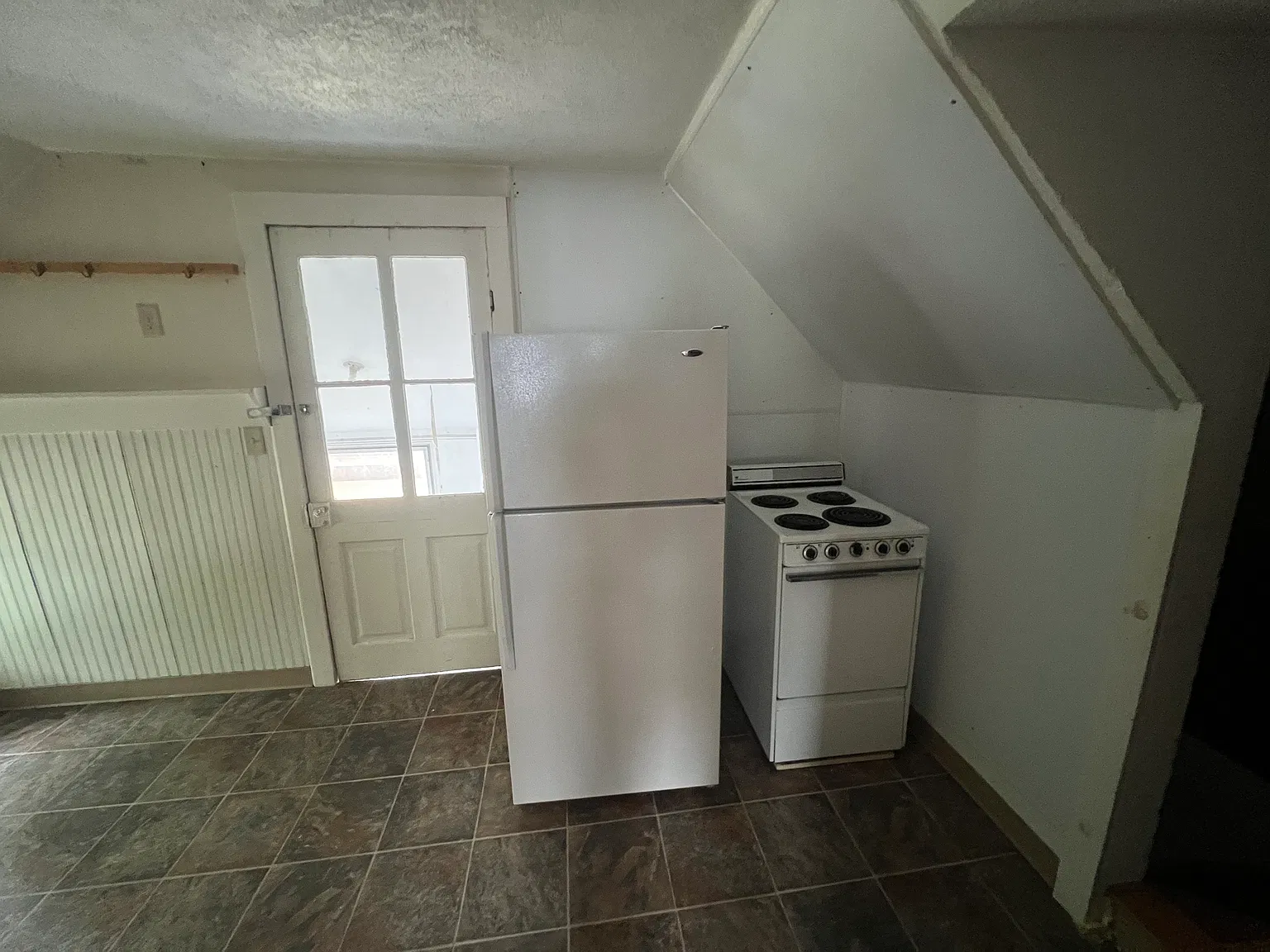 2 bed, $875 — Photo 3
