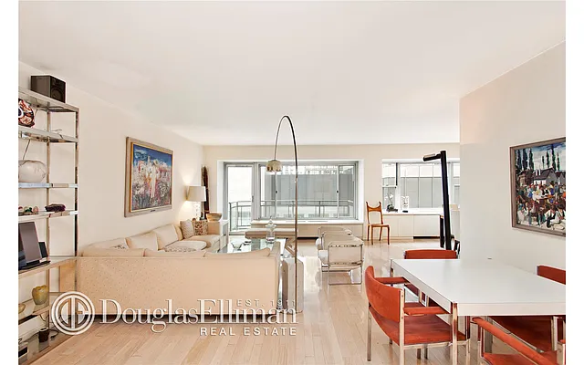 Sold by Douglas Elliman | media 15