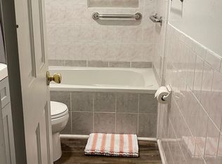 2481 Seabright Ave, Long Beach, CA 90810