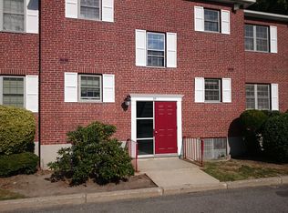 99 Lake Shore Rd APT 2, Brighton, MA 02135