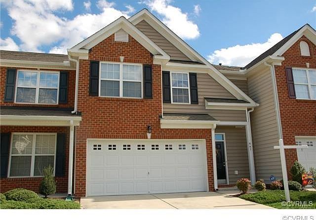 1st image of 867 Parkland Pl