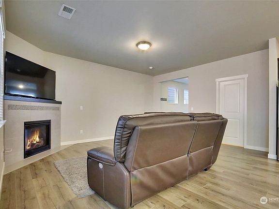 5th image of 7805 161st Street Ct E