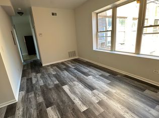 3005 W 19th St APT 2W, Chicago, IL 60623