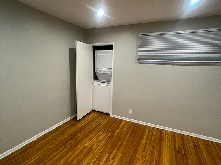 348 S Elm Dr #5 — Photo 7