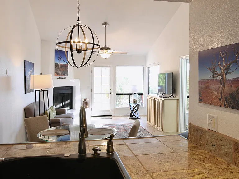 7601 N Calle Sin Envidia — Photo 16