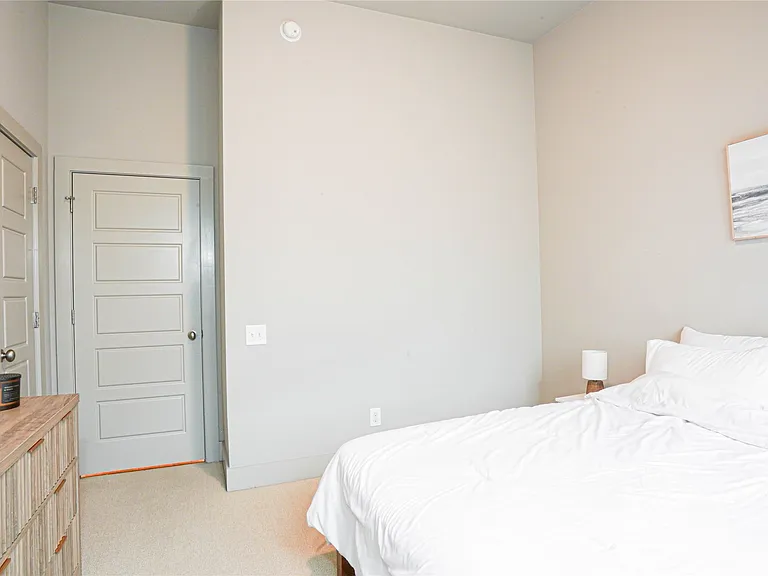 7724 Long Acre St — Photo 13