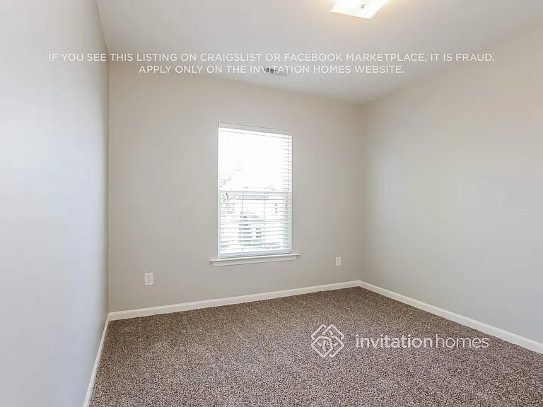 4903 Abercromby St — Photo 14