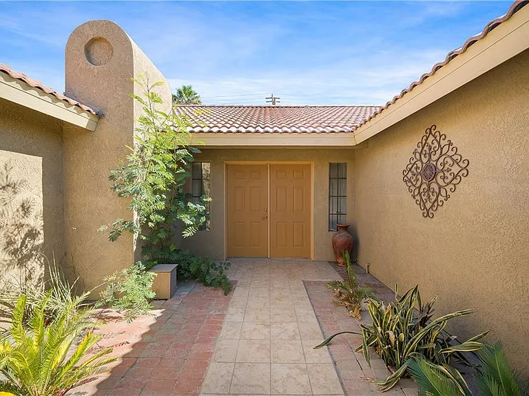 12345 Avenida Ximino — Photo 5