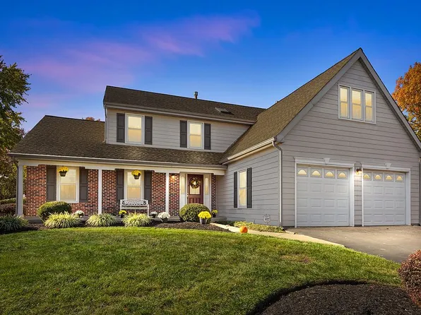 781 Atkinson Ln, Langhorne, PA 19047