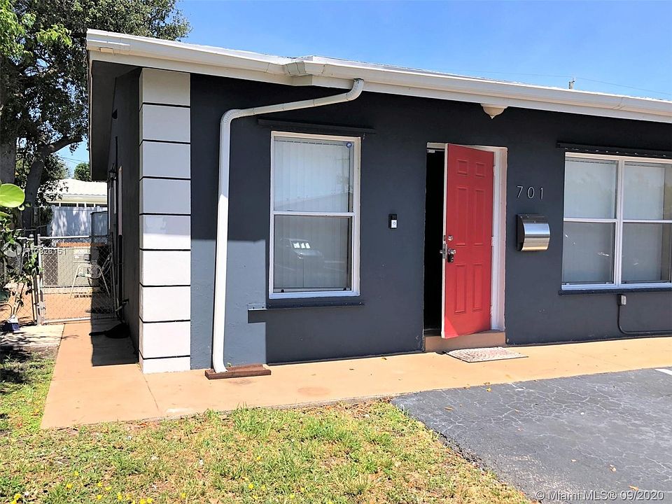 1st image of 701 NE 46th Ct #701
